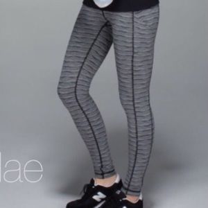 🍋 Lululemon Tights Size 8